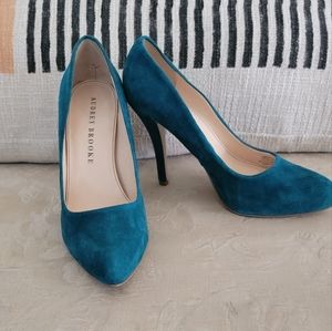 Audrey Brooke Aqua Heels